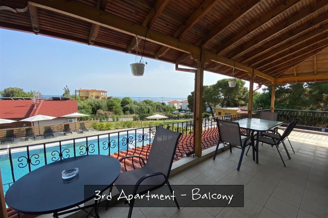 Metaxia Villa 5 bedrooms Kalyves Polygyrou Exteriör bild